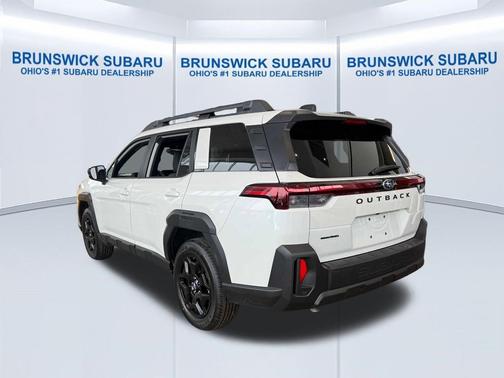 Crystal White Pearl 2026 Subaru Outback Limited