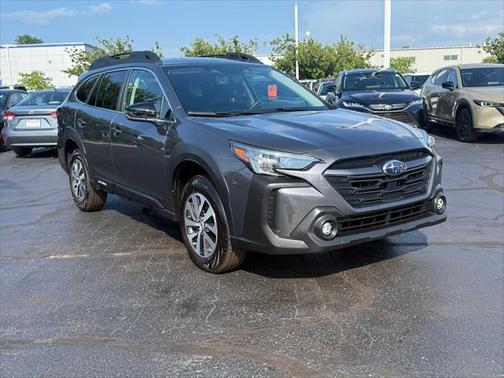 2025 Subaru Outback Premium