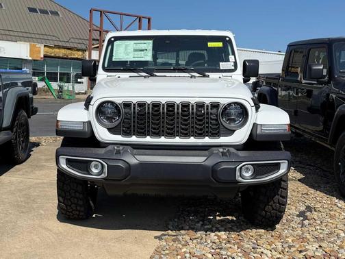 2025 Jeep Gladiator High Tide