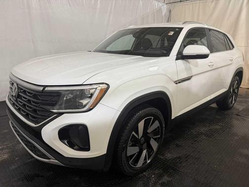 2024 Volkswagen Atlas Cross Sport 2.0T SE w/Technology 4MOTION