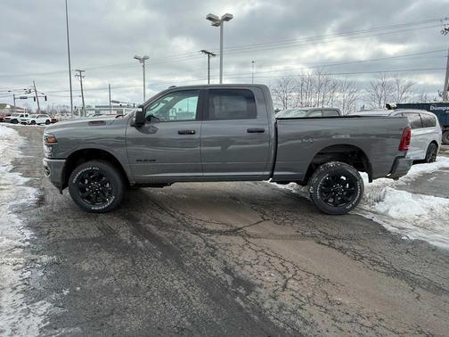 2026 RAM 2500 Big Horn Crew Cab 4x4 6'4' Box