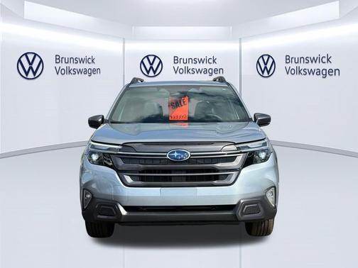 Ice Silver Metallic 2026 Subaru Forester Limited