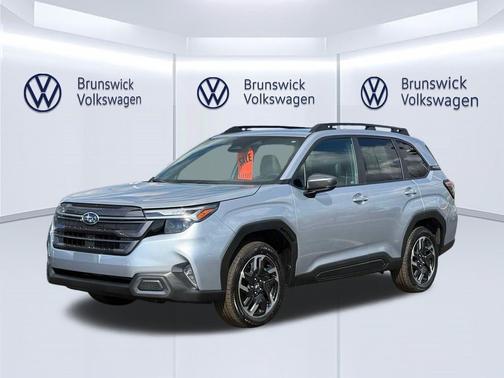 Ice Silver Metallic 2026 Subaru Forester Limited