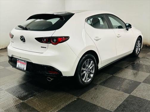 2022 Mazda Mazda3 FWD