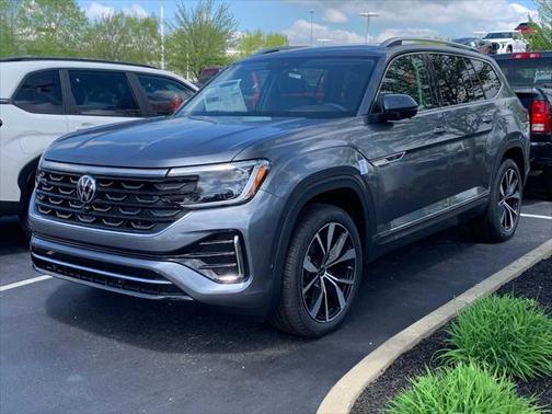 2025 Volkswagen Atlas 2.0T SEL Premium R-Line 4MOTION