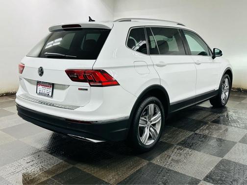 2019 Volkswagen Tiguan 2.0T SEL