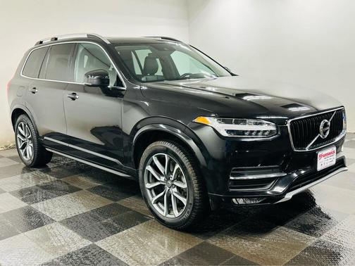 2019 Volvo XC90 T6 Momentum