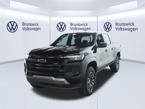 Black 2023 Chevrolet Colorado Z71