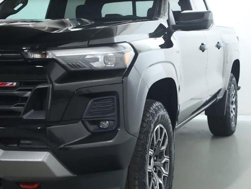 Black 2023 Chevrolet Colorado Z71
