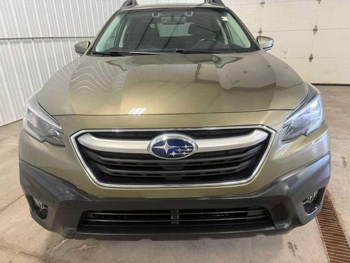 Autumn Green Metallic 2020 Subaru Outback Premium