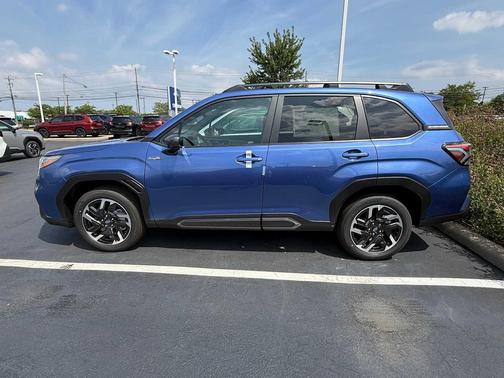 2025 Subaru Forester Hybrid Premium