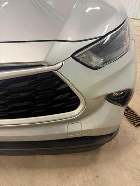 Celestial Silver Metallic 2023 Toyota Highlander XLE