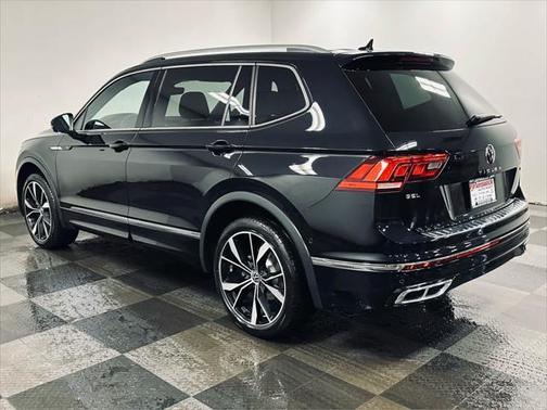 2022 Volkswagen Tiguan 2.0T SEL R-Line 4MOTION