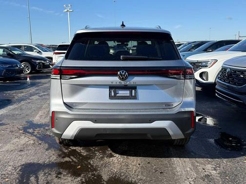 2026 Volkswagen Tiguan 2.0T SE 4MOTION