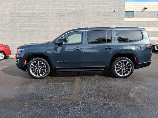 2023 Jeep Wagoneer Series II 4x4