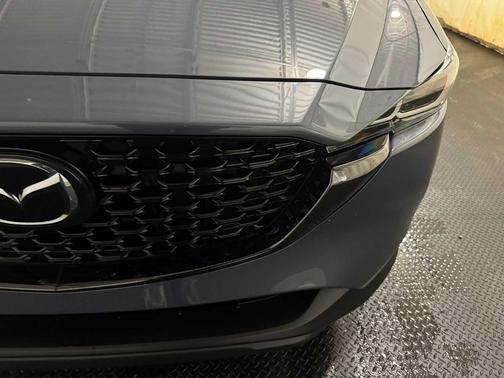 2023 Mazda CX-5 Carbon Edition