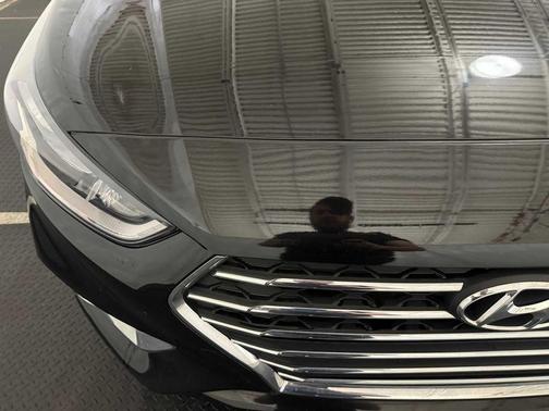 2020 Hyundai Accent SEL