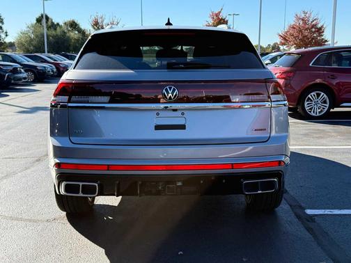 2026 Volkswagen Atlas Cross Sport 2.0T SEL Premium