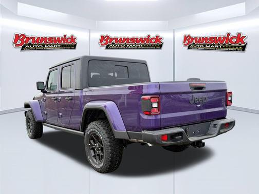 Reign 2026 Jeep Gladiator Willys 4x4