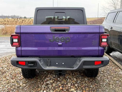 2026 Jeep Gladiator Willys 4x4