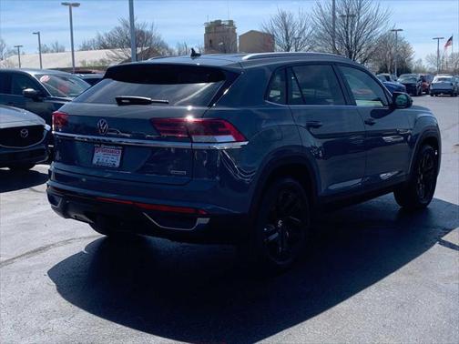 2022 Volkswagen Atlas Cross Sport 3.6L V6 SE w/Technology