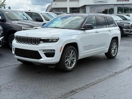 2025 Jeep Grand Cherokee Summit