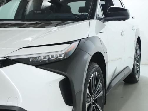 2024 Toyota bZ4X Limited
