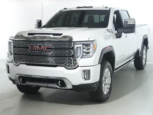 White Frost Tricoat 2023 GMC Sierra 2500 Denali