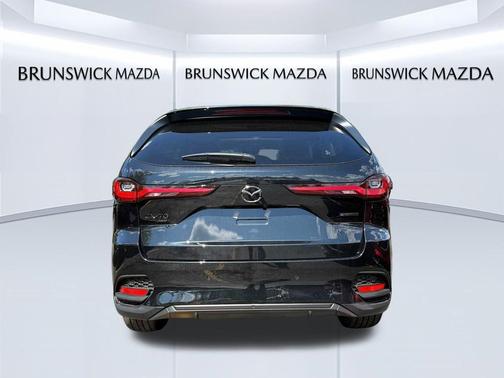 Jet Black Mica 2026 Mazda CX-70 3.3 Turbo Preferred
