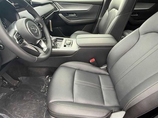 Jet Black Mica 2026 Mazda CX-70 3.3 Turbo Preferred