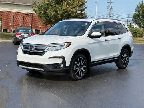 2022 Honda Pilot AWD Elite