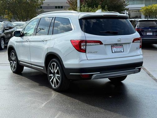 2022 Honda Pilot AWD Elite