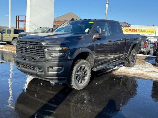2026 RAM 2500 Warlock Crew Cab 4x4 6'4' Box