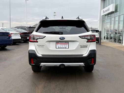 2021 Subaru Outback Touring XT