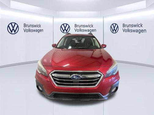 Crimson Red Pearl 2018 Subaru Outback 2.5i Premium