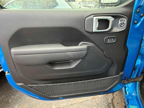 Hydro Blue Pearlcoat 2026 Jeep Wrangler Sport S