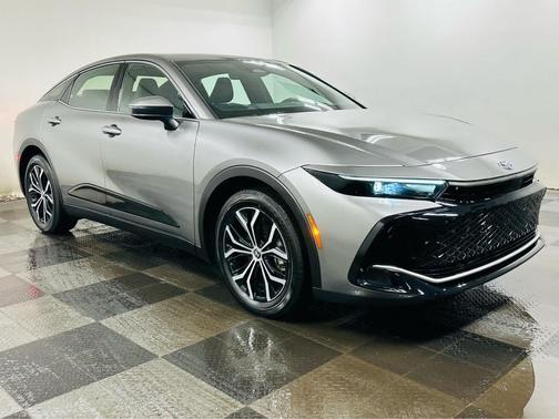 2023 Toyota Crown XLE