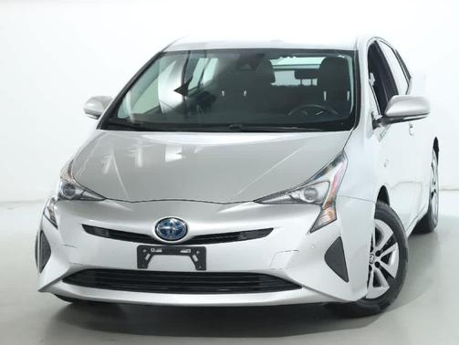 2018 Toyota Prius Two