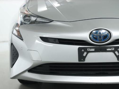 2018 Toyota Prius Two