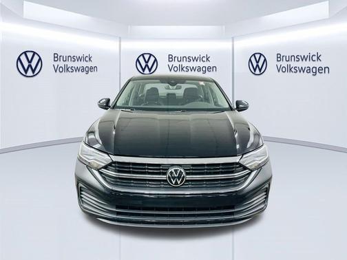 Deep Black Pearl 2023 Volkswagen Jetta 1.5T SE