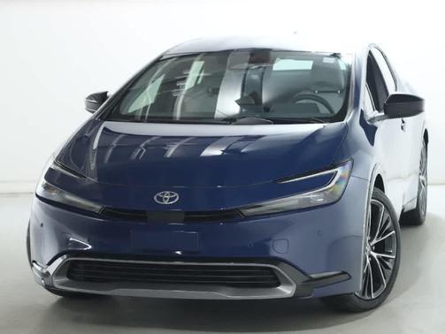 2024 Toyota Prius XLE