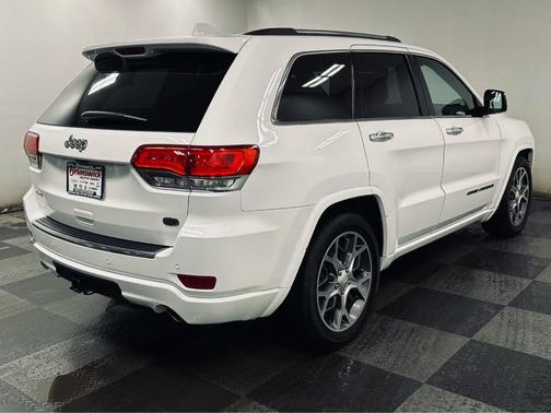 2019 Jeep Grand Cherokee Overland