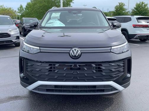 2025 Volkswagen Tiguan 2.0T S 4MOTION