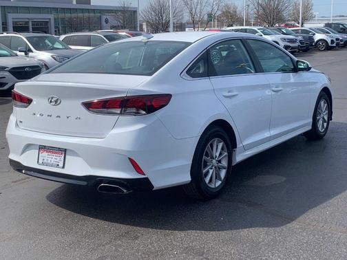 2019 Hyundai SONATA SE