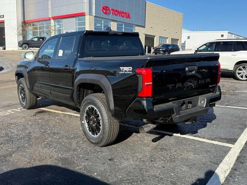 2025 Toyota Tacoma TRD Off Road