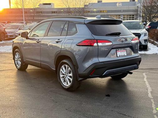 2022 Toyota Corolla Cross LE