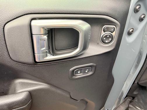 Anvil Clearcoat 2026 Jeep Gladiator Sport S