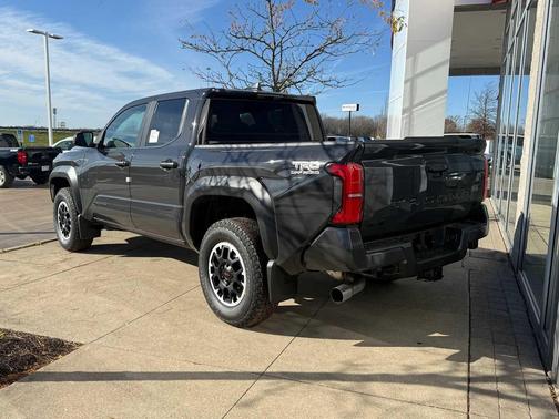 2025 Toyota Tacoma TRD Off Road