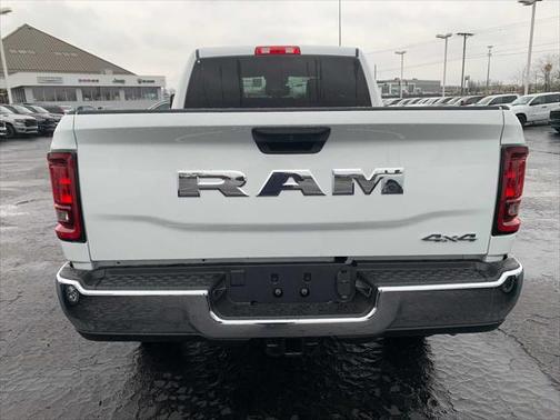 2025 RAM 2500 Tradesman Crew Cab 4x4 6'4' Box