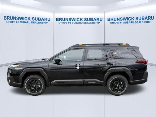 Crystal Black Silica 2026 Subaru Outback Wilderness